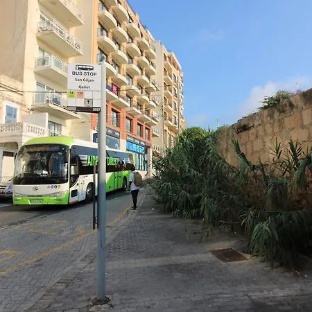 3br With Seaviews I 60 Seconds To The San Ġiljan