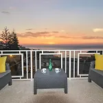 Apartment Seaview Escape I 60 Seconds To The
